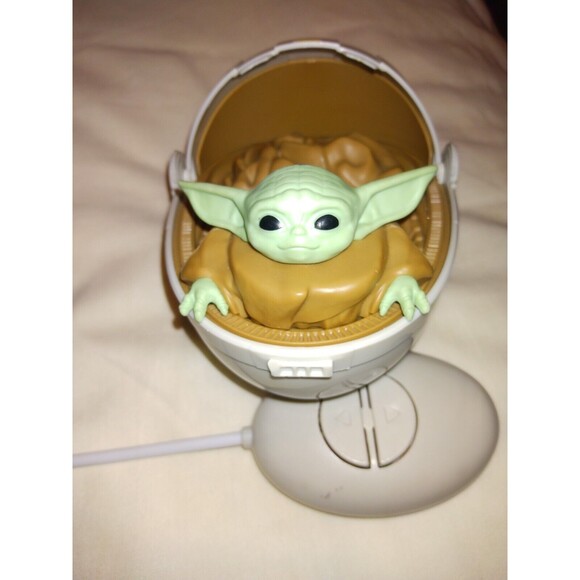 Disney Star Wars: The Mandalorian - Baby Yoda in Pram Remote control - Picture 1 of 6